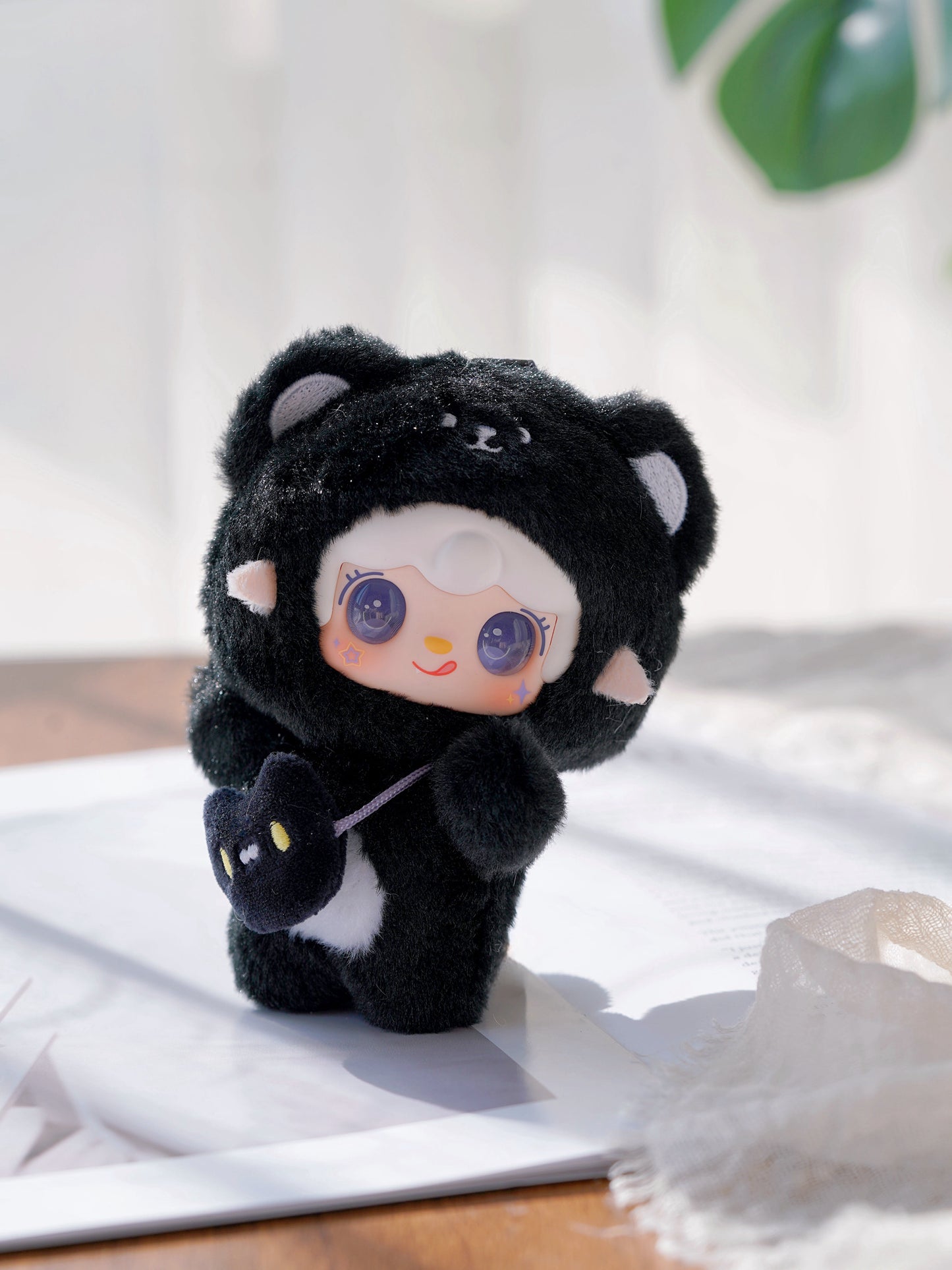Yooki V4 Take A Bite Of Bear Series Plush Blind Box